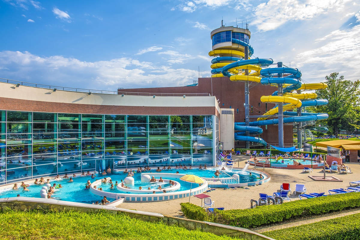 Napfényfürdő Aquapolis