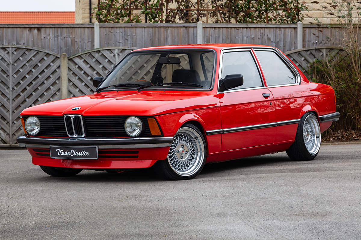 BMW E21