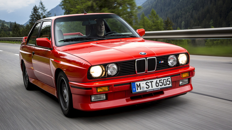 BMW E30